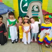 Alumnos en actividad cultural